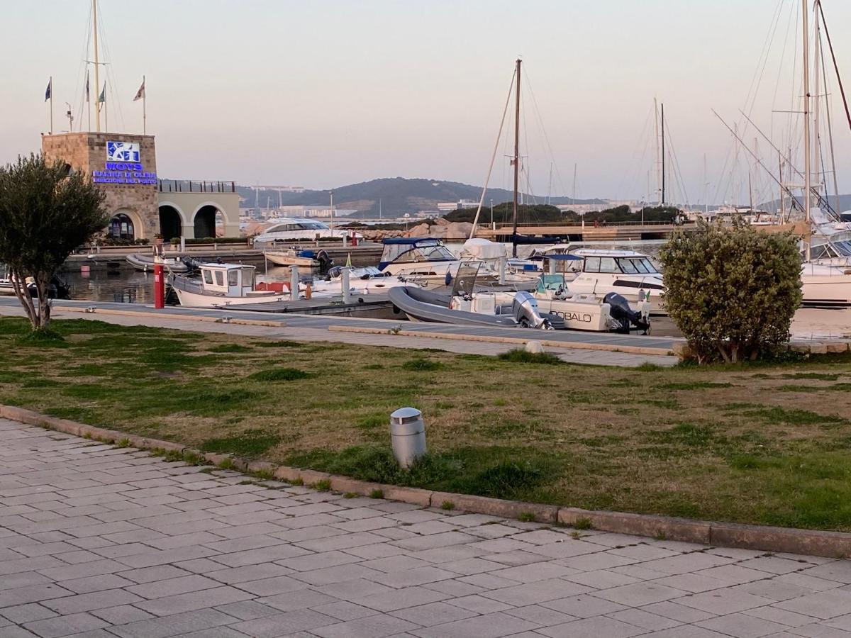 Olbia Tempio Apartment Bagian luar foto